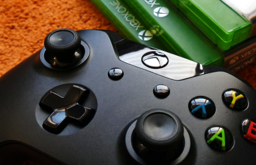 Xbox Series S z Game Pass – w które gry warto zagrać?